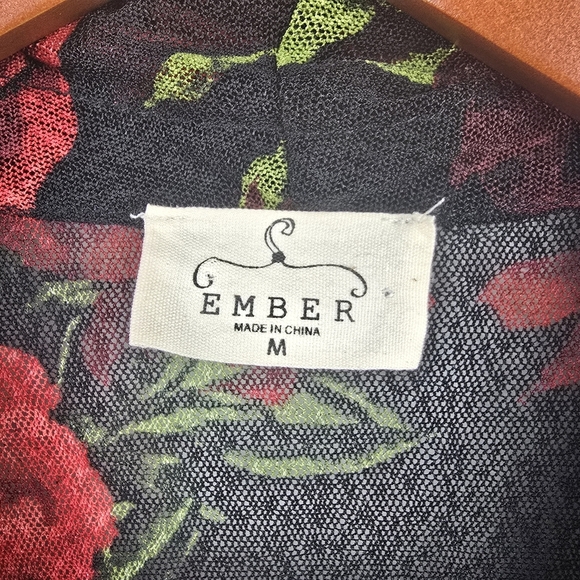EMBER Mid Length Sheer Duster Kimono 3/4 Sleeves Floral Red Black Womens Size M - Picture 7 of 14